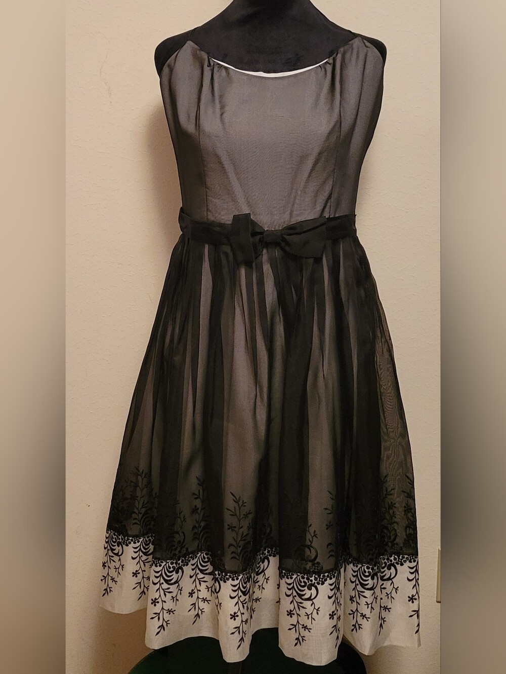 Black and White Floral Hem Fit-and-Flare Dress
